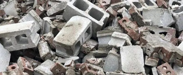 What Machine is used to Crush Concrete Blocks?