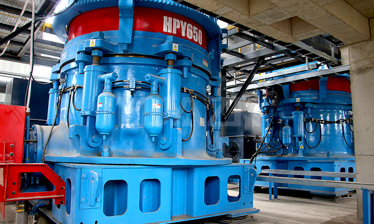 Heavy-Duty Cone Crusher VS Traditional Hydraulic Cone Crusher
